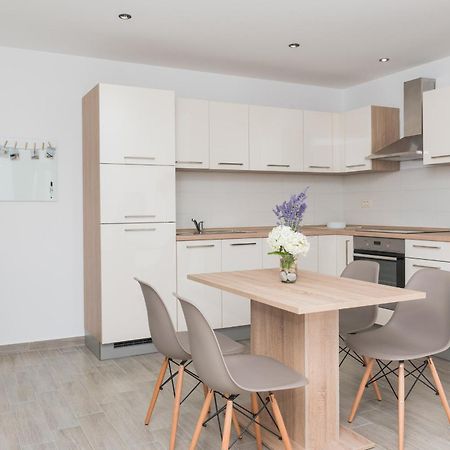 Apartmani Spanja Vodice Exterior foto