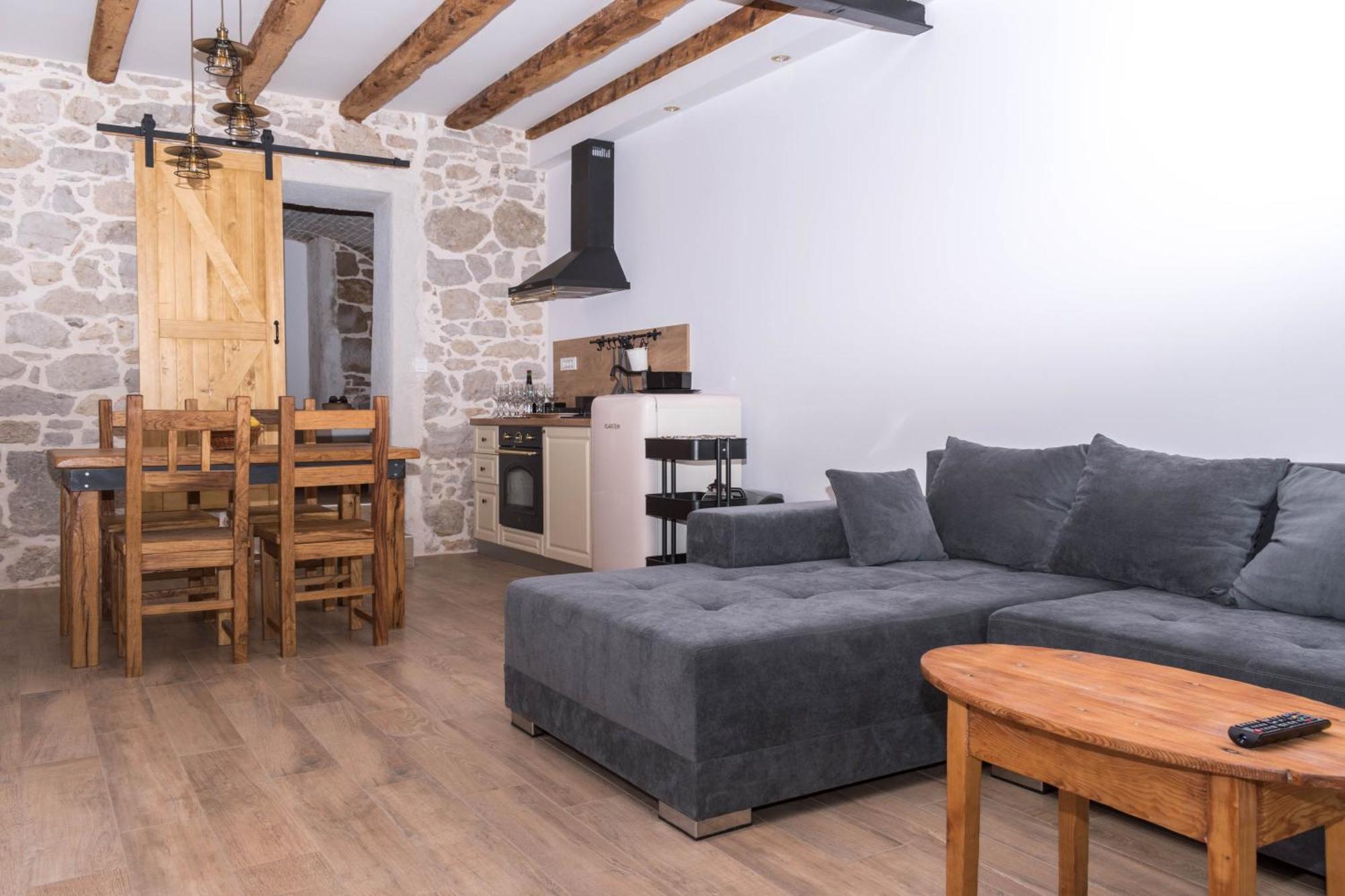 Apartmani Spanja Vodice Exterior foto