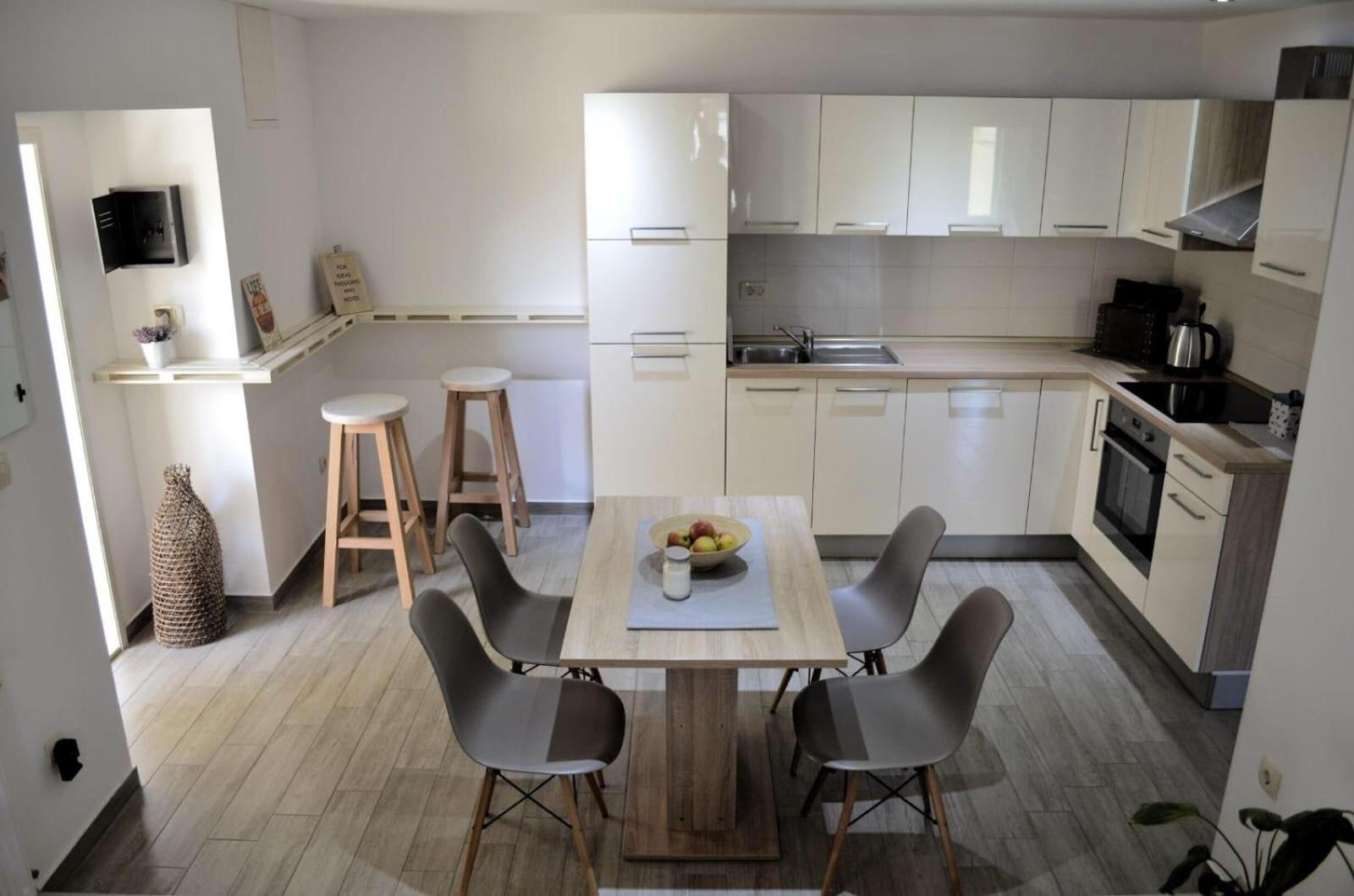Apartmani Spanja Vodice Exterior foto